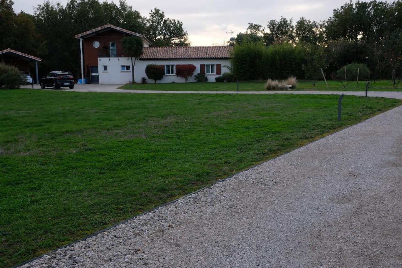 La Planette Bed & Breakfast Aussonne Luaran gambar