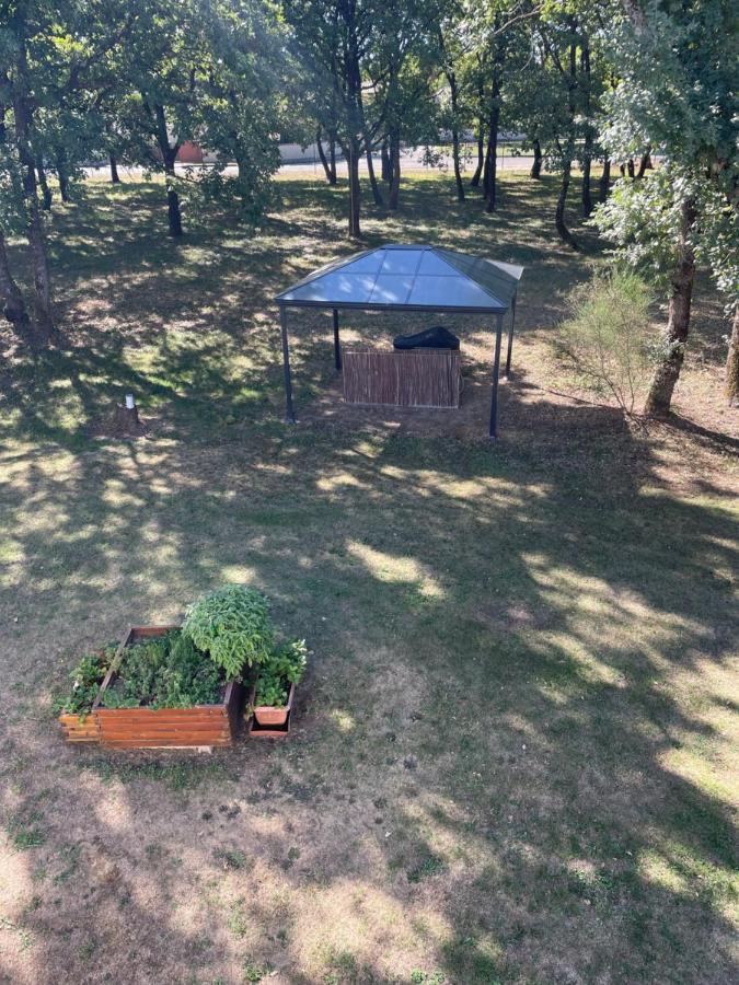 La Planette Bed & Breakfast Aussonne Luaran gambar